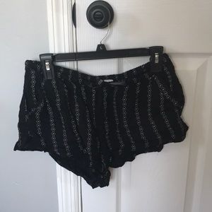 Black and white cloth shorts